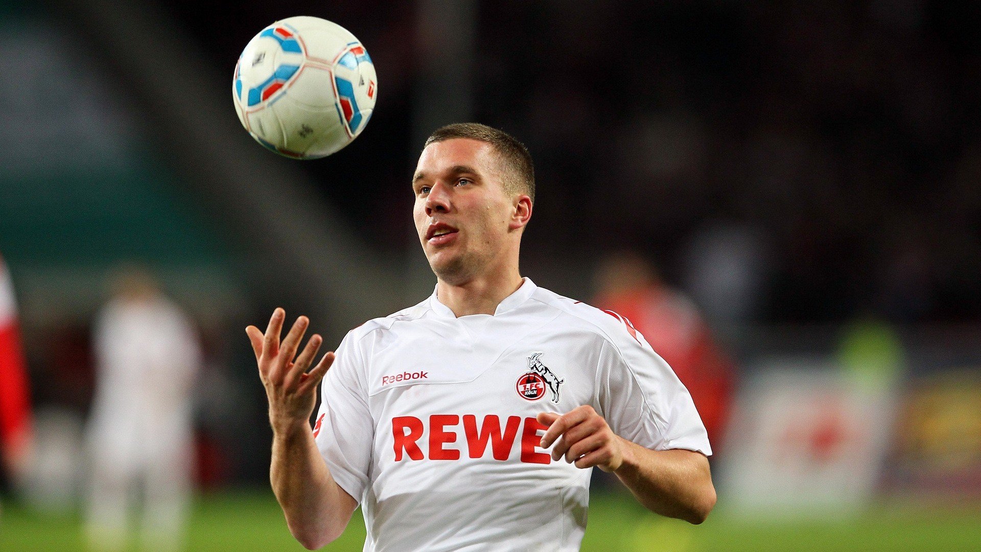 球队新赛季口号公布，激励球员与球迷共鸣，球赛的口号